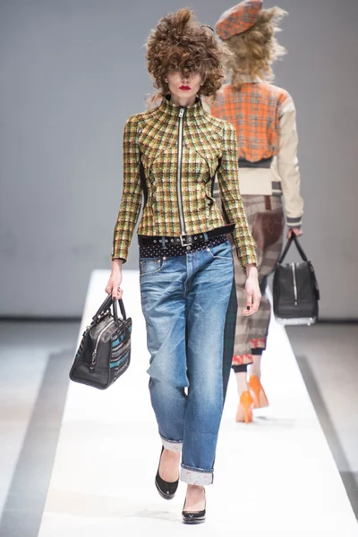 Look 20